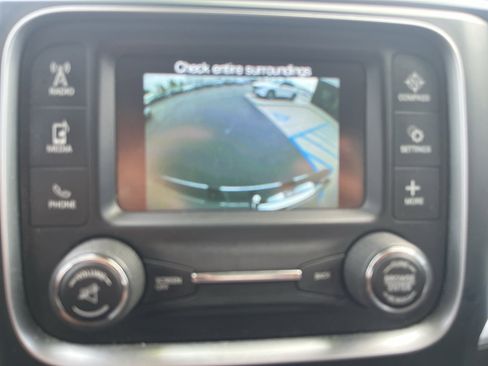 Used 2019 RAM 1500 Classic SLT AWD/4WD image 20