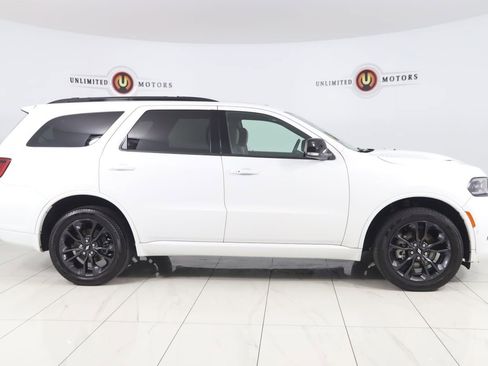 Used 2025 Dodge Durango GT image 2