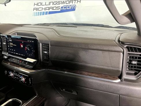 Used 2023 GMC Sierra 1500 Elevation RWD image 12