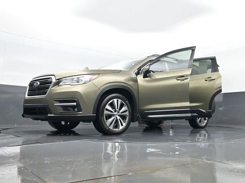 Used 2022 Subaru Ascent Limited w/ Technology Package AWD/4WD image 38