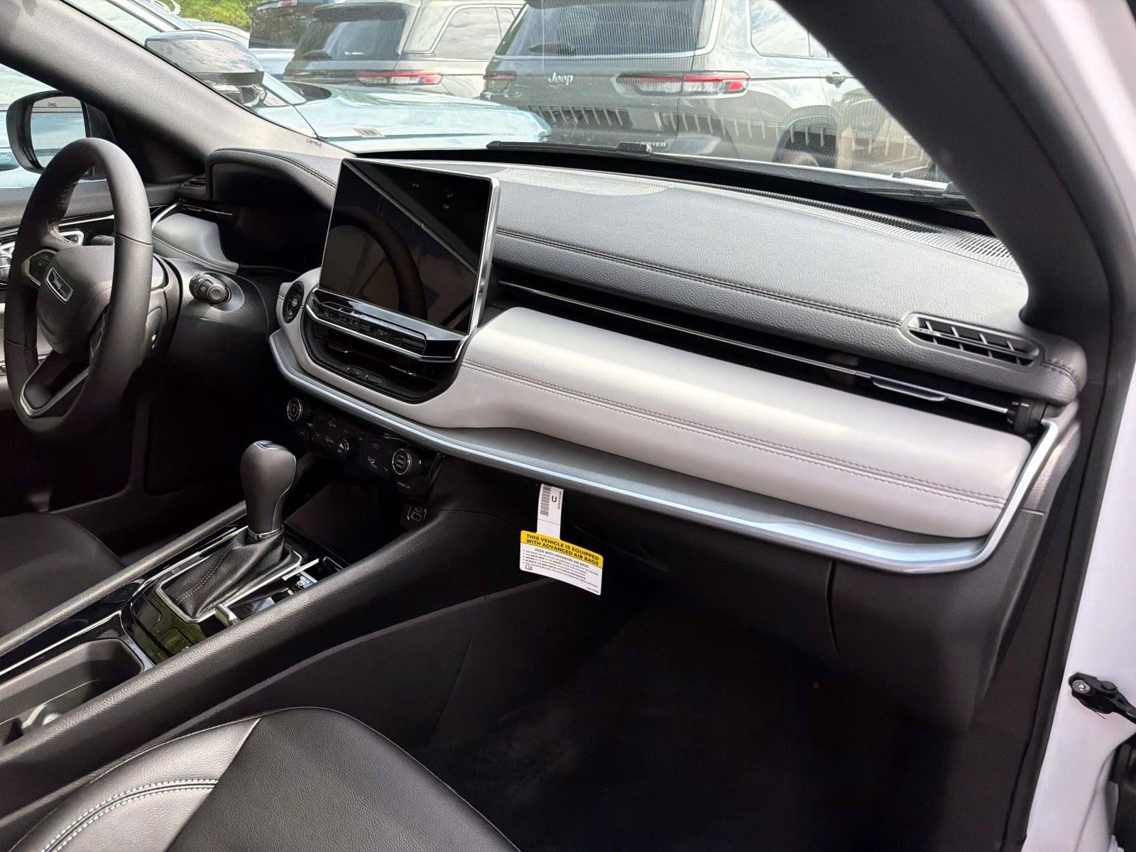 New 2026 Jeep Compass Limited AWD/4WD image 13