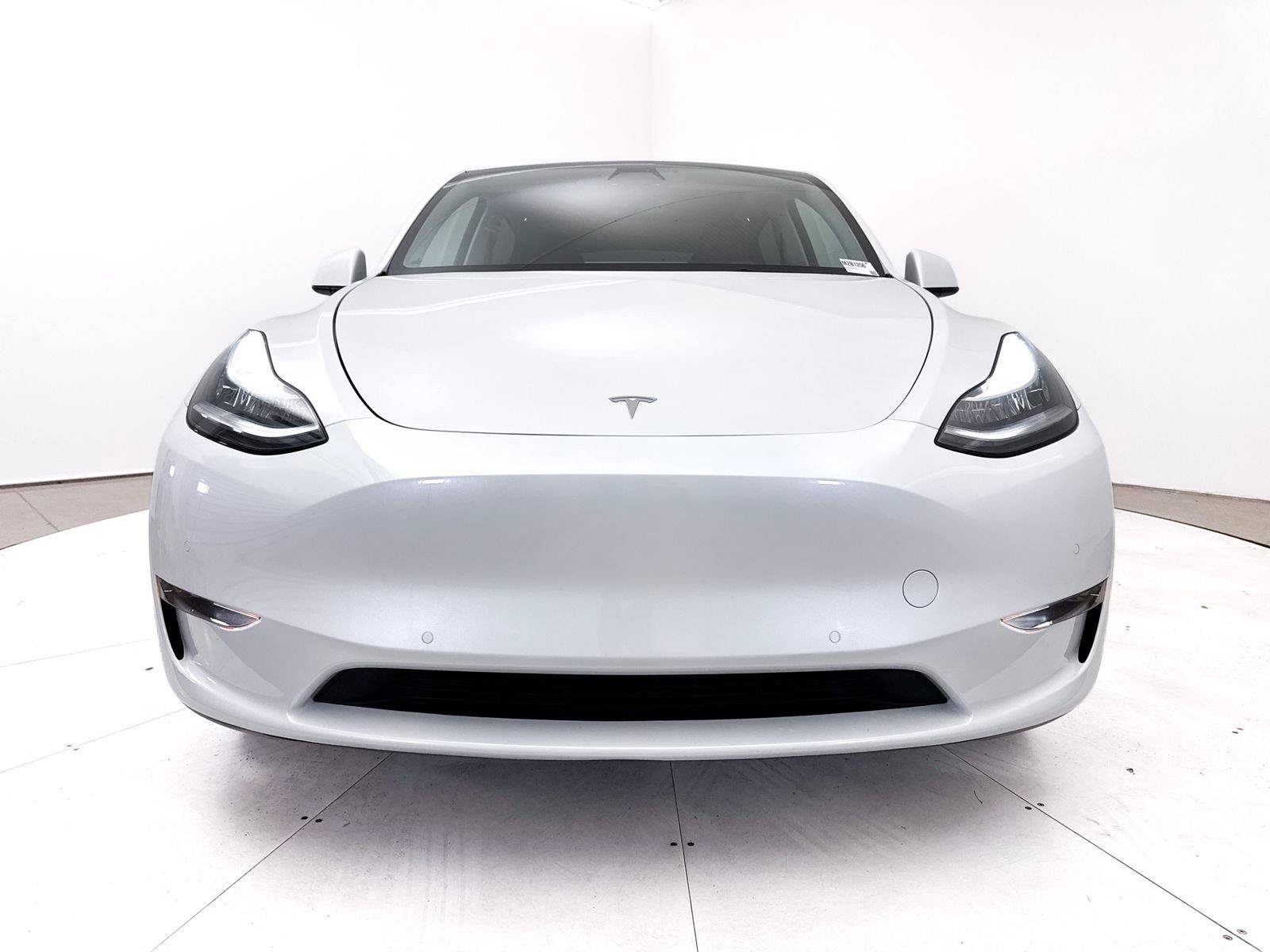 Used 2022 Tesla Model Y Long Range AWD/4WD image 13