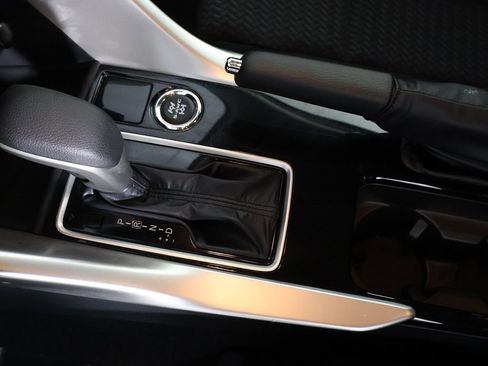 New 2025 Mitsubishi Eclipse Cross ES image 37