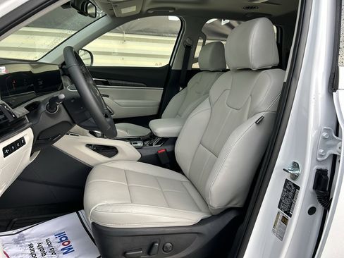 New 2025 Kia Telluride EX image 11