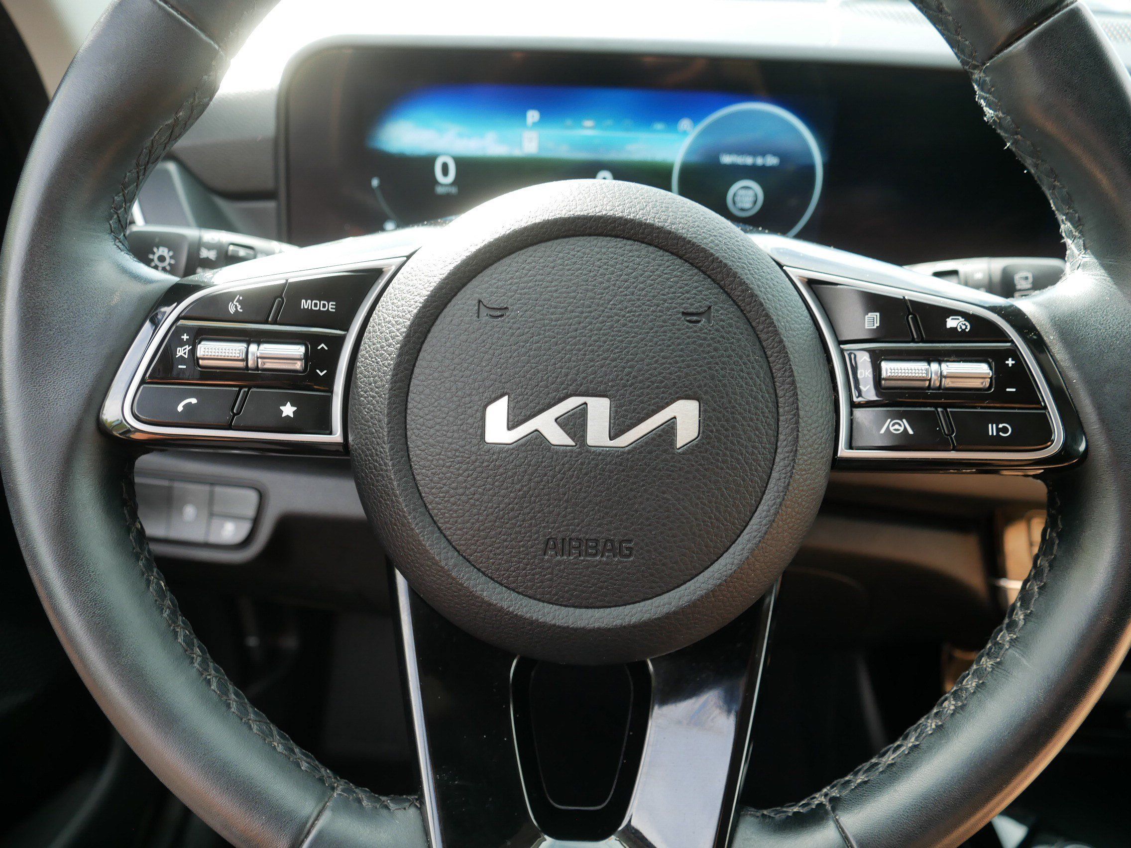 Certified 2024 Kia Seltos EX AWD/4WD image 25