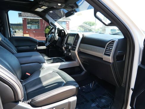 Used 2021 Ford F250 Platinum AWD/4WD image 11