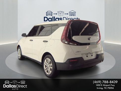 Used 2020 Kia Soul LX image 8