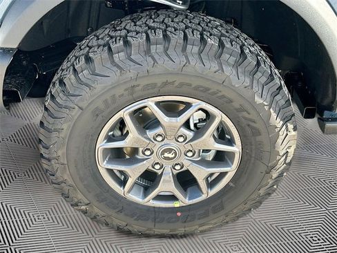 New 2025 Ford Bronco Badlands image 20