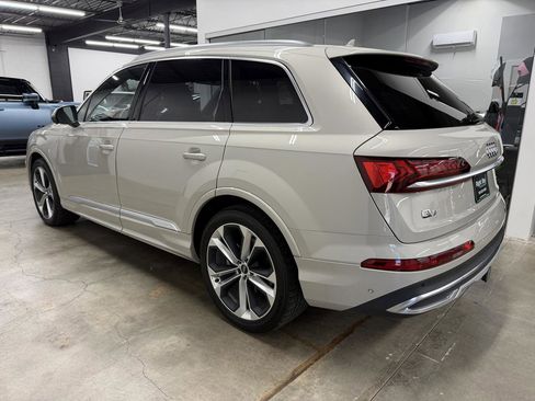 Used 2021 Audi Q7 3.0T Prestige w/ Prestige Package AWD/4WD image 6