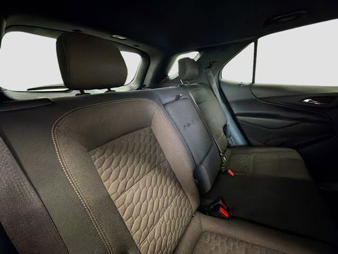 Used 2018 Chevrolet Equinox LT image 25