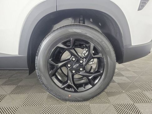 New 2026 Chevrolet Trax LT w/ Midnight Edition image 30