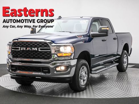 Used 2024 RAM 2500 Big Horn w/ Bed Utility Group image 1