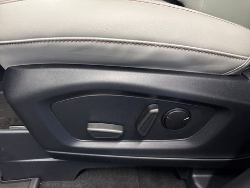 New 2026 Ford Explorer Active AWD/4WD image 33