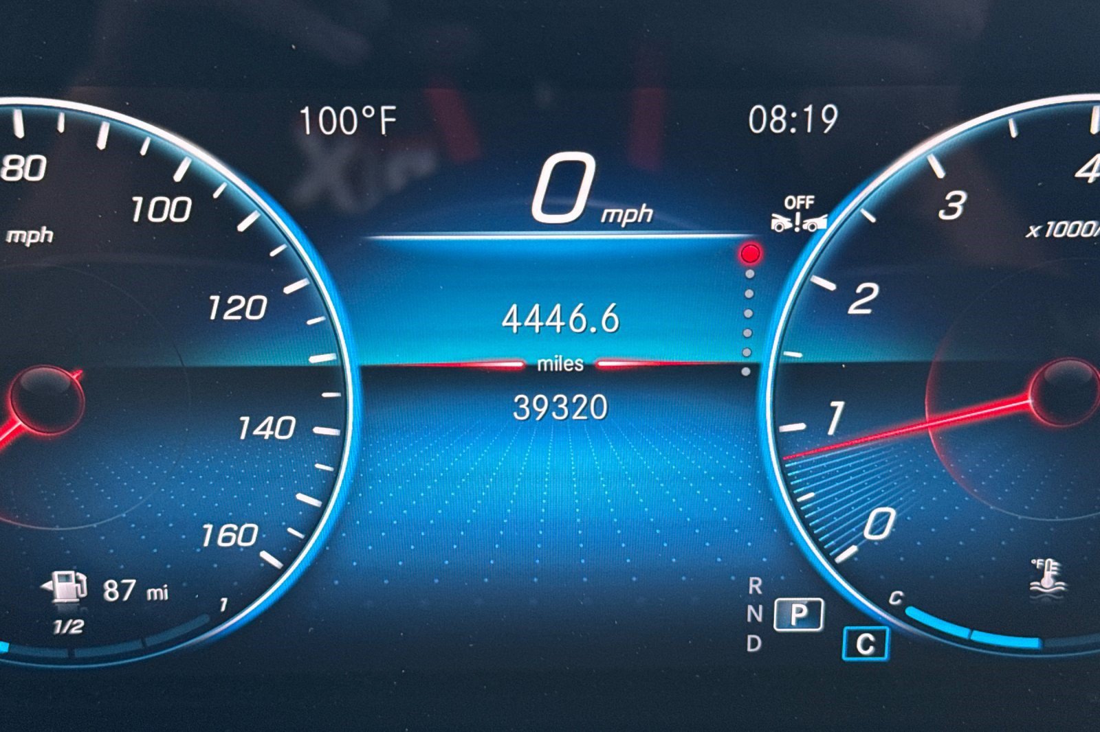 Used 2023 Mercedes-Benz GLB 250 image 24