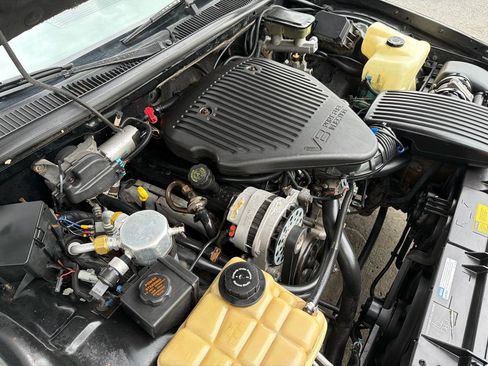 Used 1995 Chevrolet Impala SS RWD image 19
