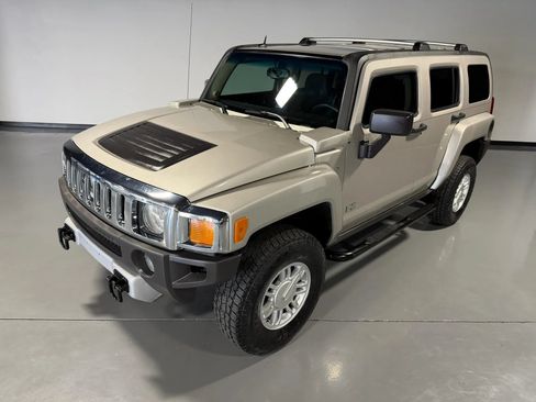 Used 2008 HUMMER H3 AWD/4WD image 7