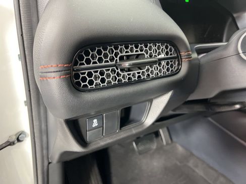 Certified 2024 Honda HR-V Sport image 25