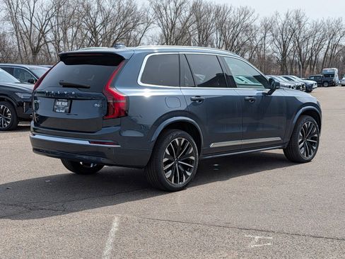 New 2026 Volvo XC90 B6 Plus AWD/4WD image 3