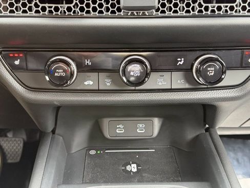 Certified 2026 Honda HR-V Sport image 25