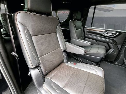 Certified 2023 Chevrolet Suburban High Country w/ Max Trailering Package AWD/4WD image 27