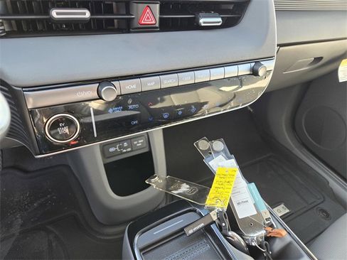 New 2026 Hyundai Ioniq 5 SEL image 20