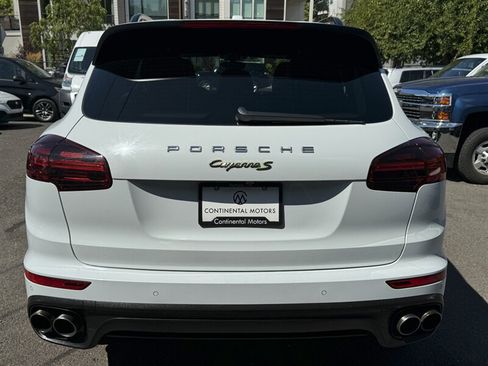 Used 2017 Porsche Cayenne S AWD/4WD image 8