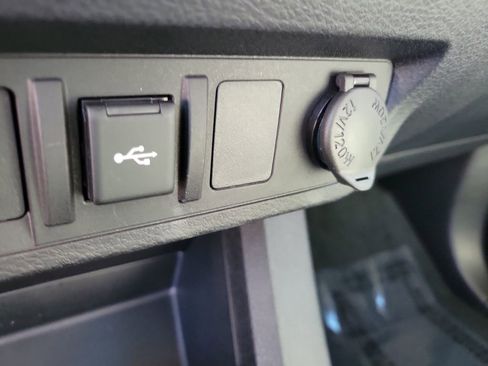 Used 2023 Toyota Tacoma SR image 22