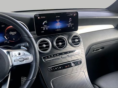 Used 2022 Mercedes-Benz GLC 300 image 7