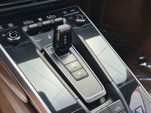 Certified 2021 Porsche 911 Turbo S AWD/4WD image 22
