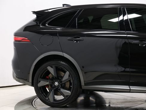 Used 2021 Jaguar F-PACE SVR image 63