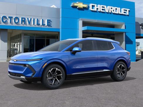 New 2025 Chevrolet Equinox EV LT image 2