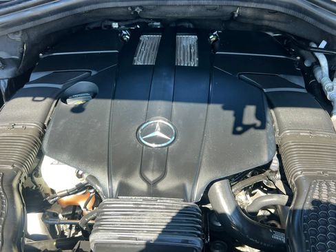 Used 2017 Mercedes-Benz GLS 450 4MATIC image 38