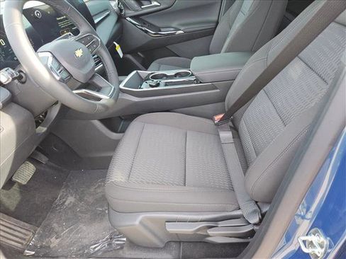 New 2026 Chevrolet Equinox LT w/ Safety and Technology Package image 12