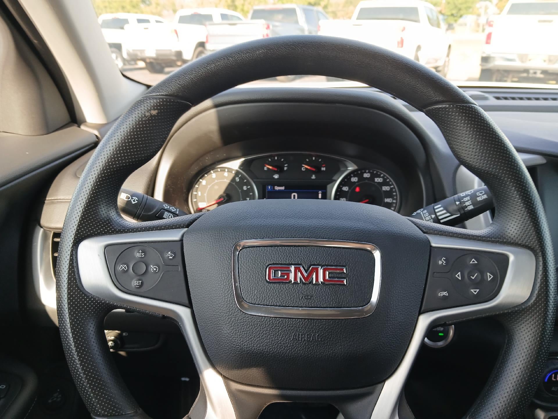 Used 2024 GMC Terrain SLE w/ Driver Convenience Package AWD/4WD image 26