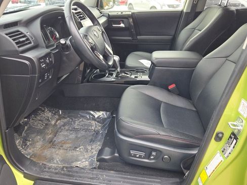 Used 2023 Toyota 4Runner TRD Off-Road Premium image 25