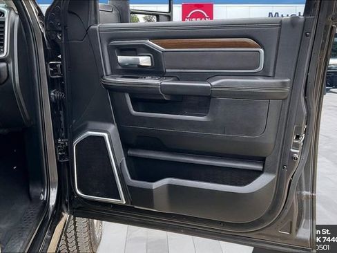 Used 2024 RAM 2500 Laramie w/ Safety Group AWD/4WD image 29