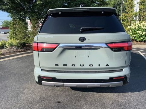 Certified 2024 Toyota Sequoia Limited AWD/4WD image 7