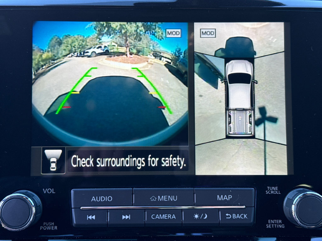 Certified 2024 Nissan Titan Platinum Reserve w/ Moonroof Package AWD/4WD image 31