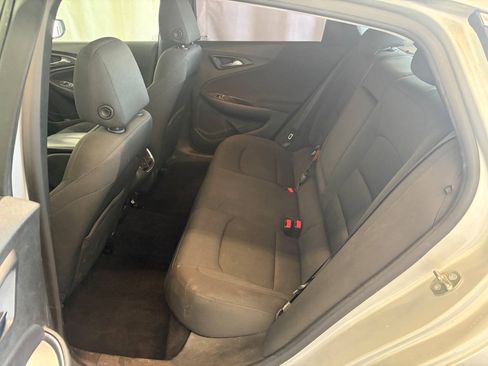 Used 2016 Chevrolet Malibu LT FWD image 22