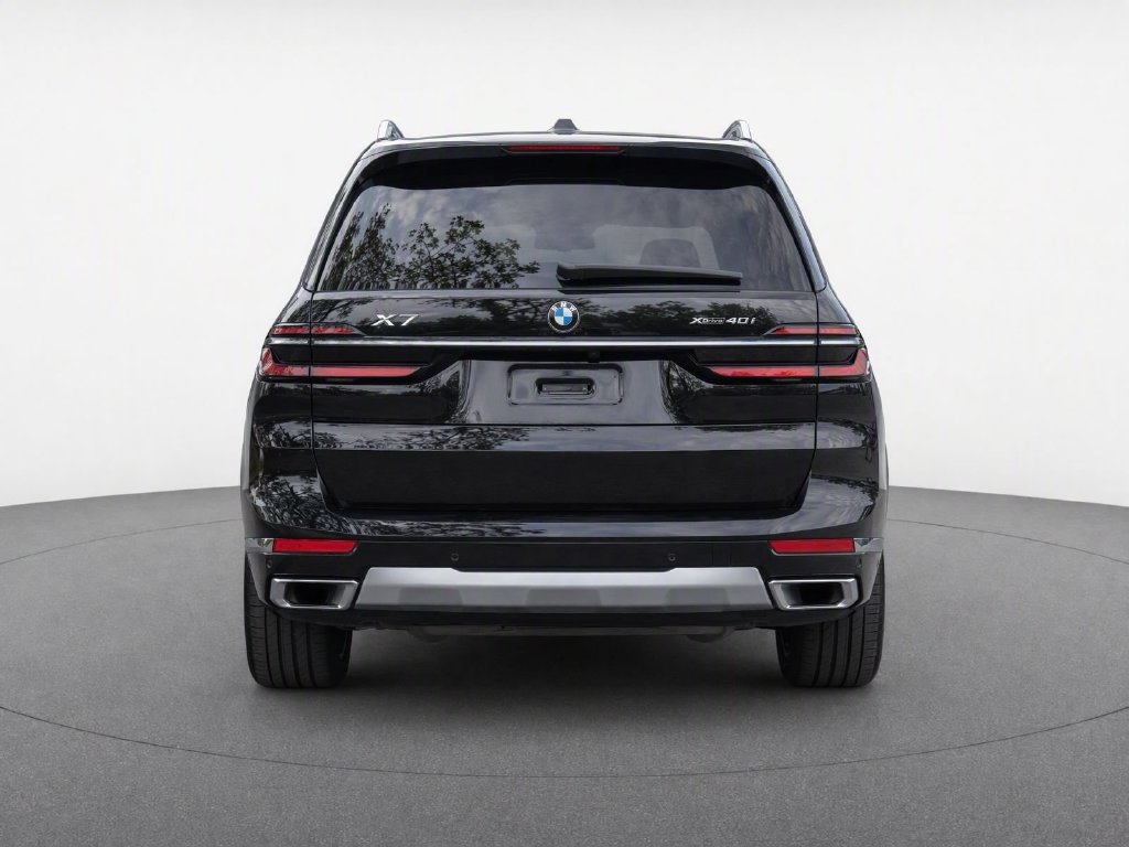 Certified 2025 BMW X7 xDrive40i AWD/4WD image 5
