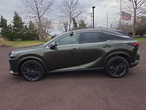 Certified 2025 Lexus RX 350 Premium w/ Kick Sensor & Tow Package image 6