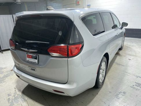 Used 2023 Chrysler Voyager LX FWD image 26