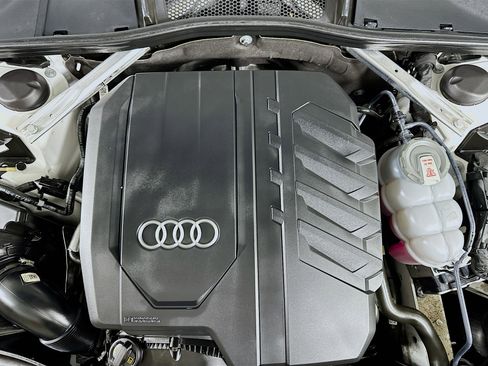 Used 2023 Audi A4 2.0T Premium w/ Convenience Package image 34