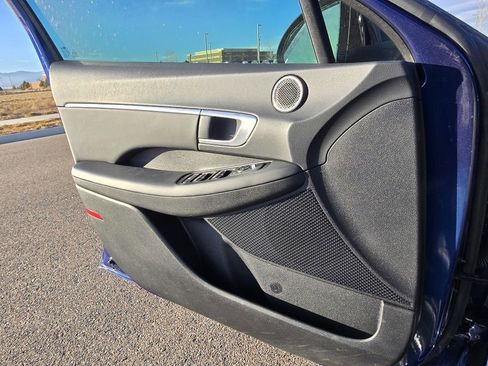 Used 2022 Hyundai Sonata SEL w/ Convenience Package image 16