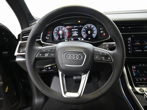 Used 2026 Audi Q7 3.0T Premium Plus AWD/4WD image 3
