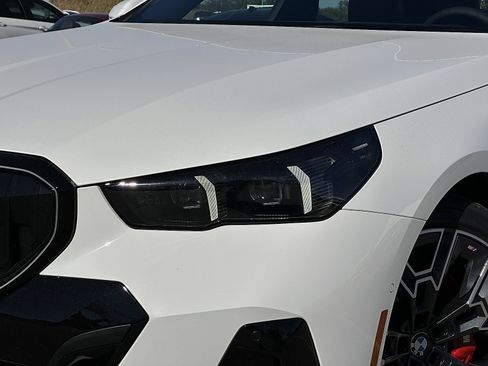 New 2026 BMW 530i w/ M Sport Package image 4
