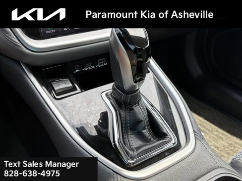 Used 2024 Subaru Outback Premium AWD/4WD image 26