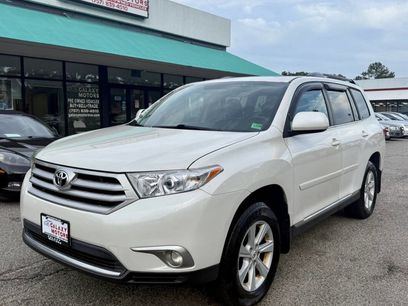 Used 2012 Toyota Highlander SE