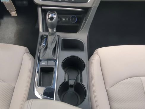 Used 2017 Hyundai Sonata Sport w/ Cargo Package image 17