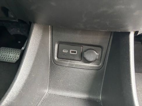 Used 2022 Chevrolet Spark LT image 18